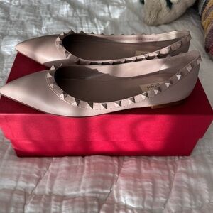 Valentino Rockstud Pink Flats